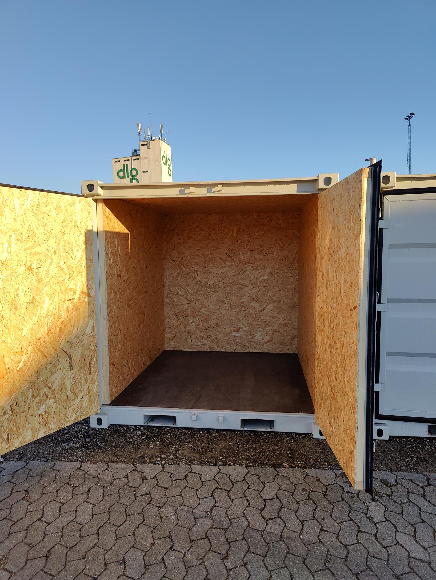 8′ Ny Isoleret Container